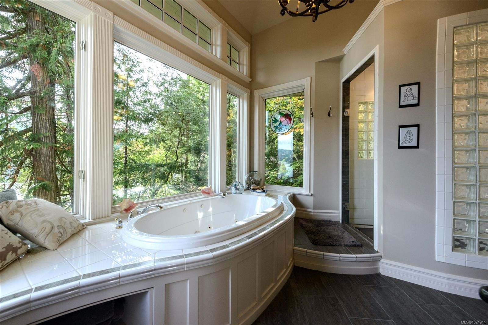 367 Long Harbour Rd, Salt Spring, BC