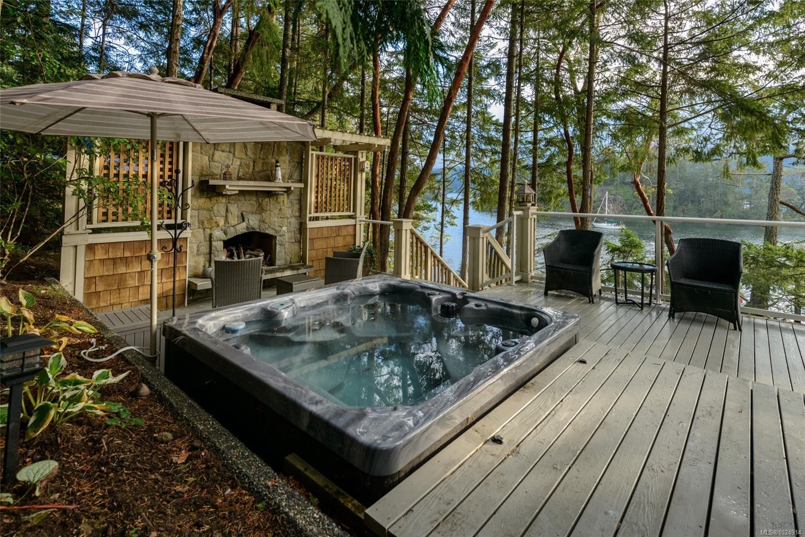 367 Long Harbour Rd, Salt Spring, BC