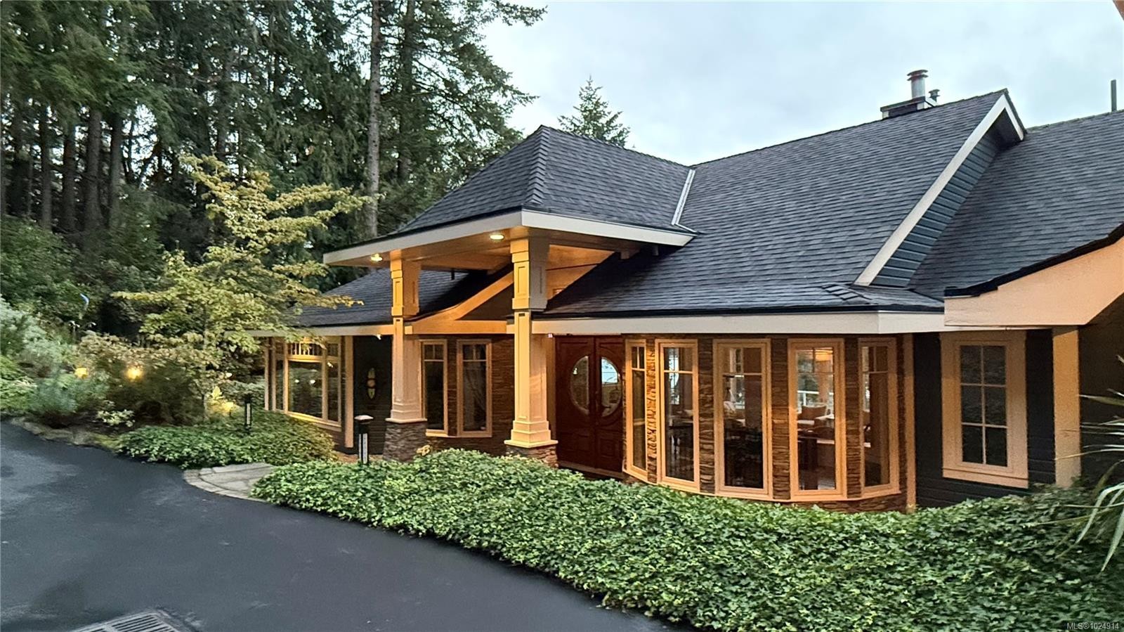 367 Long Harbour Rd, Salt Spring, BC