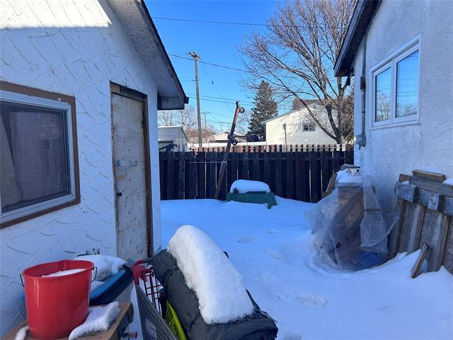 303 Kildare Ave, Winnipeg, MB