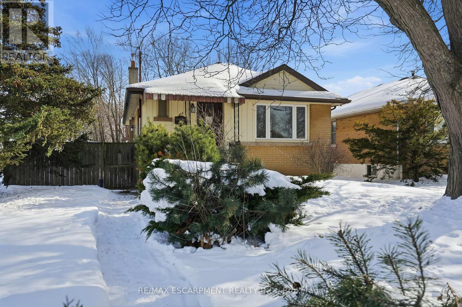 363 East 14Th Street, Hamilton, ON - Outdoor
