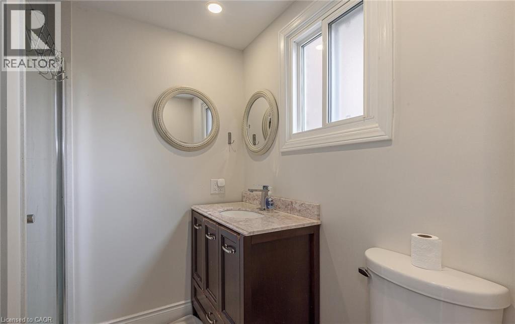 3 Pottery Crescent, Brampton, ON - Indoor Photo Showing Bathroom