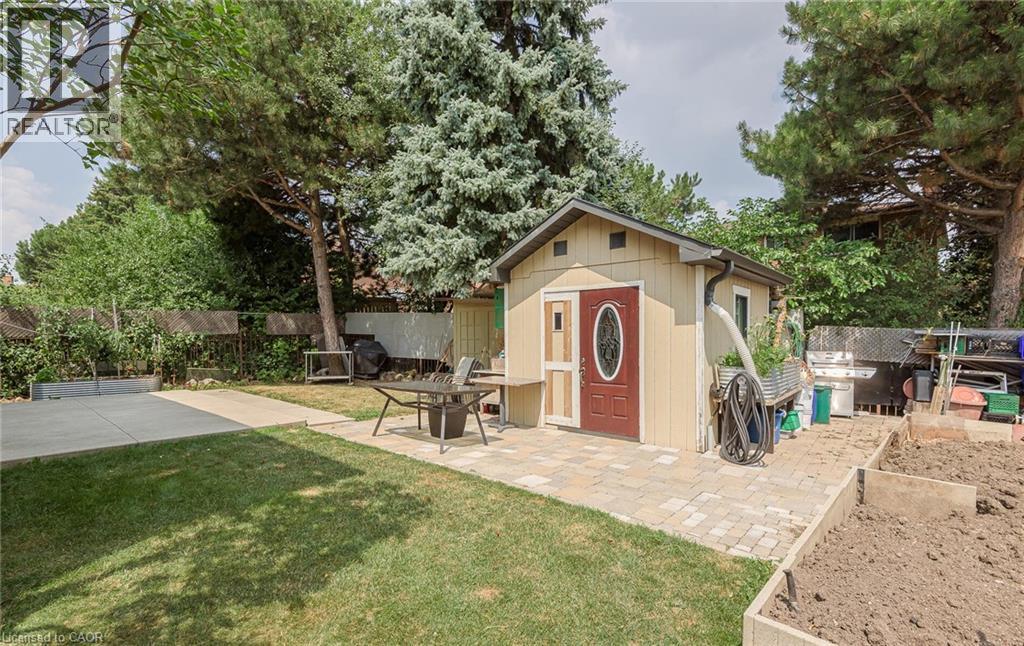 3 Pottery Crescent, Brampton, ON - Outdoor