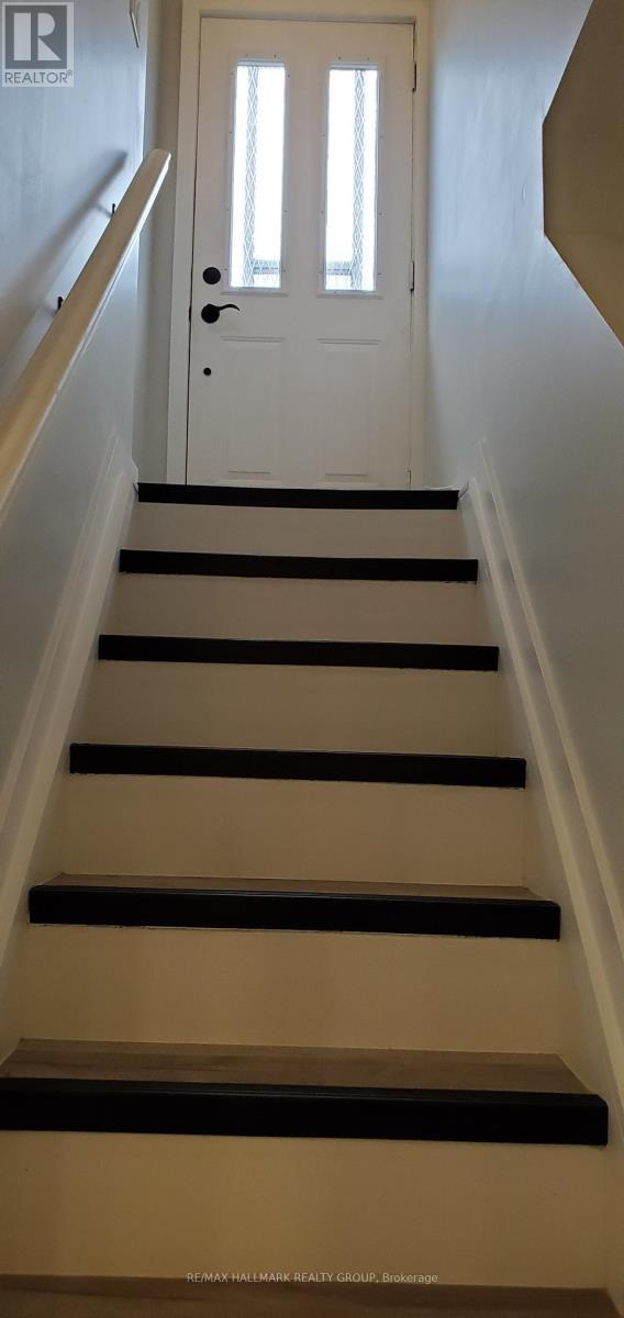 1329 Bloomsbury Crescent, Ottawa, ON - Indoor Photo Showing Other Room