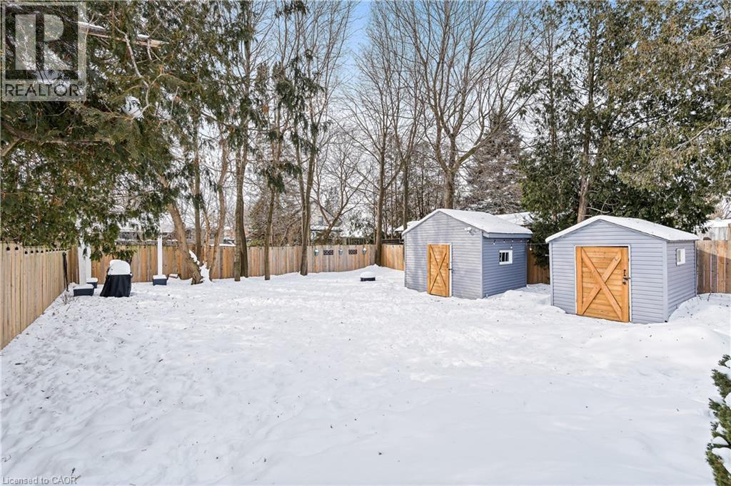 196 Durham Avenue, Cambridge, ON - Outdoor