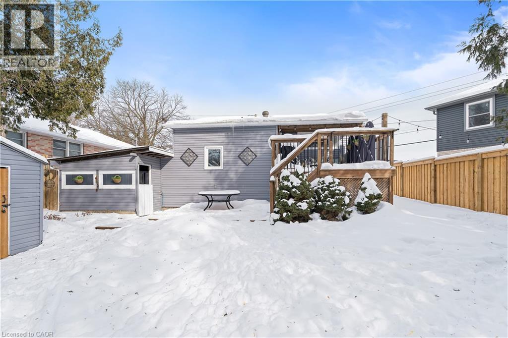 196 Durham Avenue, Cambridge, ON - Outdoor