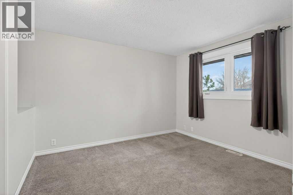 4 Abergale Way Ne, Calgary, AB - Indoor Photo Showing Other Room