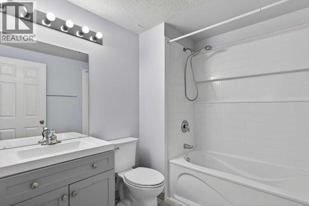 4 Abergale Way Ne, Calgary, AB - Indoor Photo Showing Bathroom