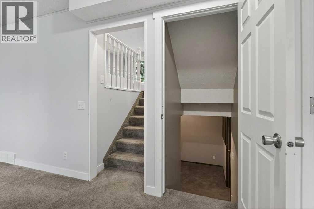 4 Abergale Way Ne, Calgary, AB - Indoor Photo Showing Other Room