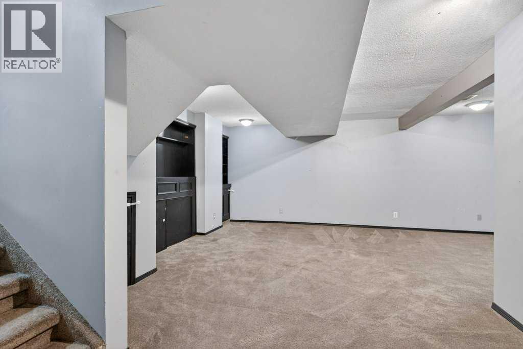 4 Abergale Way Ne, Calgary, AB - Indoor Photo Showing Other Room