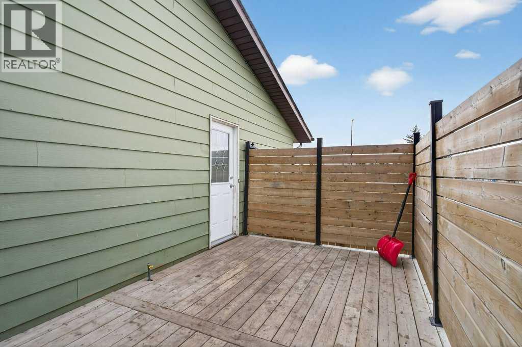 4 Abergale Way Ne, Calgary, AB - Outdoor With Deck Patio Veranda With Exterior