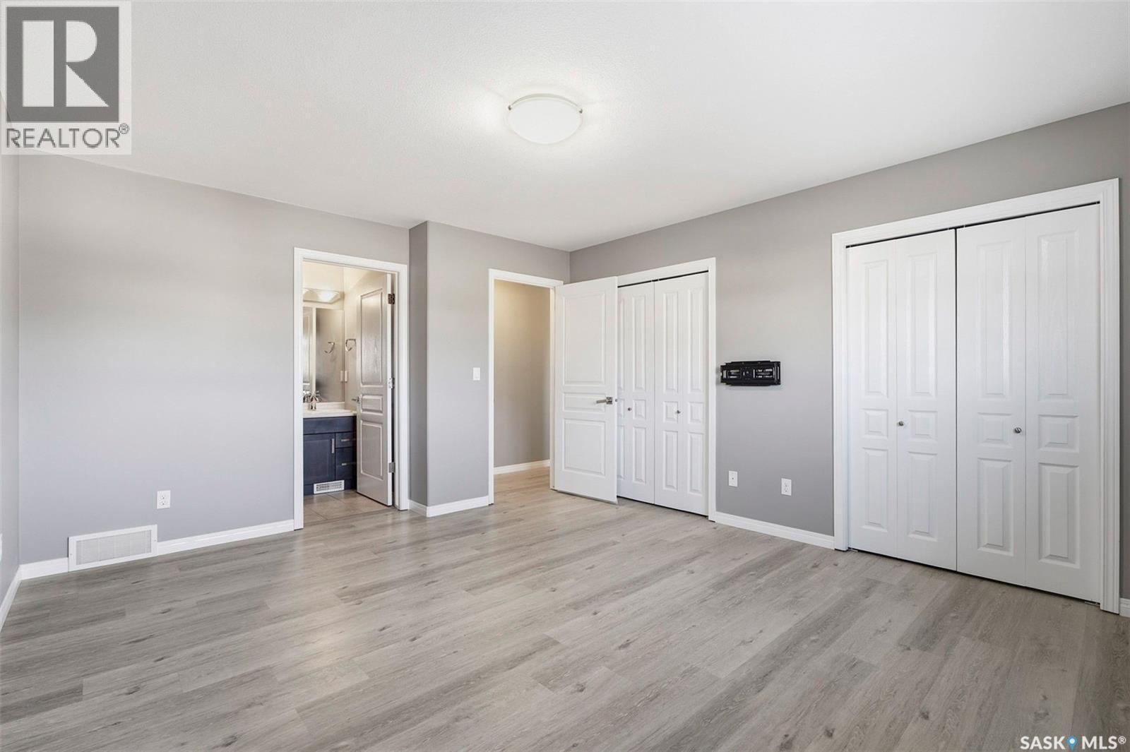 7 365 Dawson Crescent, Saskatoon, SK - Indoor