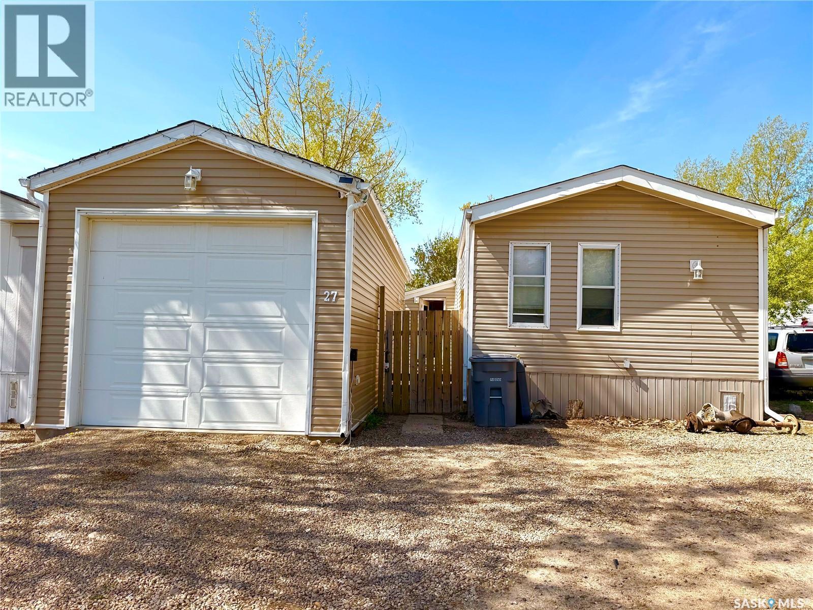 27 Prairie Sun Court, Swift Current, SK