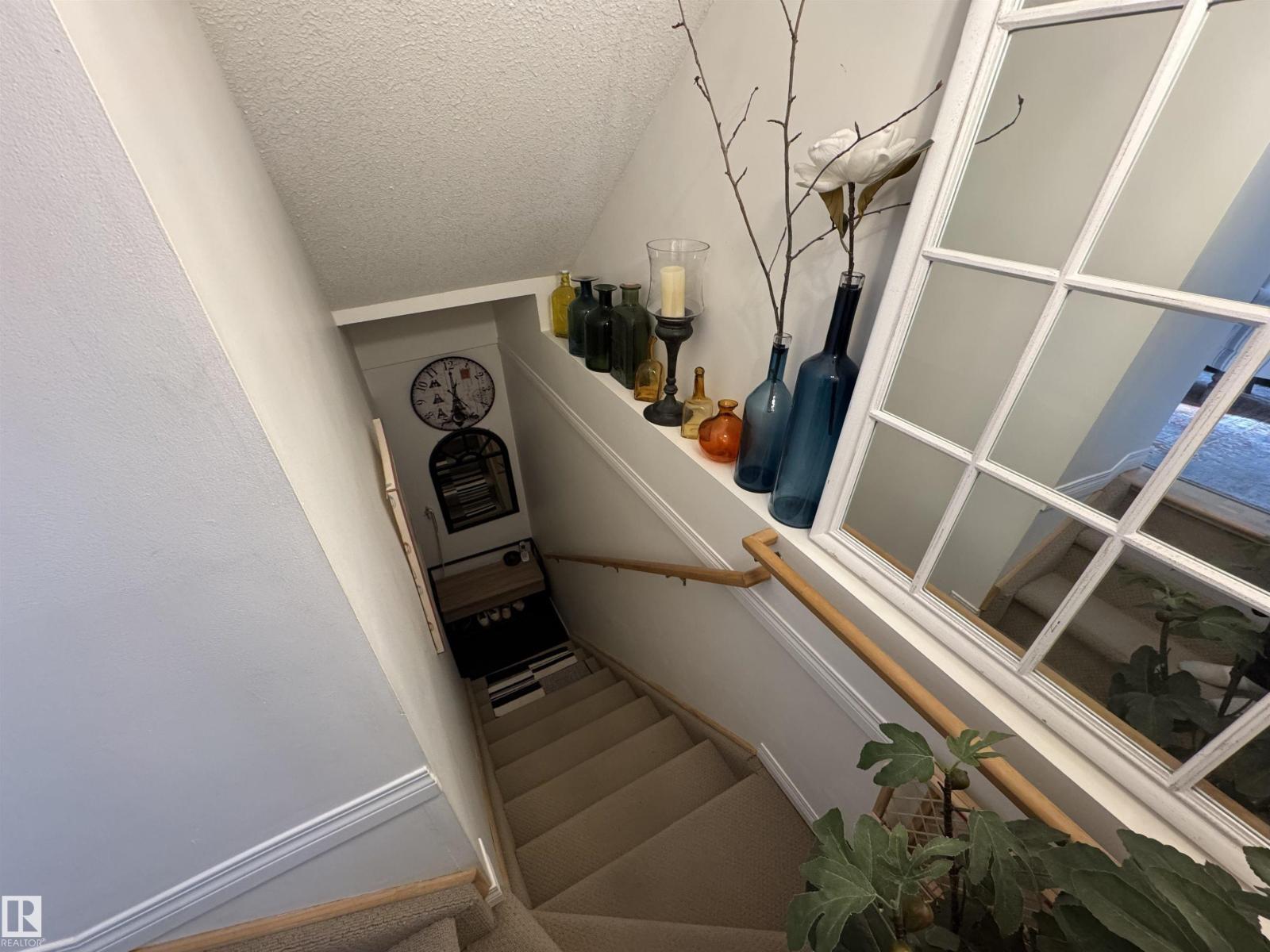 #208 178 Bridgeport Bv, Leduc, AB - Indoor Photo Showing Other Room