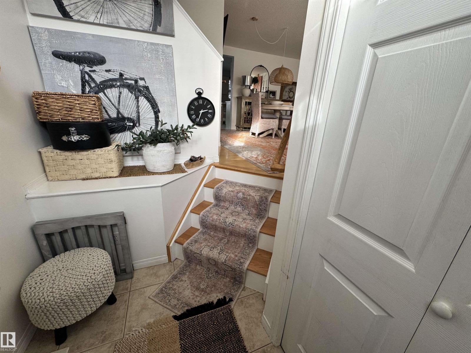 #208 178 Bridgeport Bv, Leduc, AB - Indoor Photo Showing Other Room