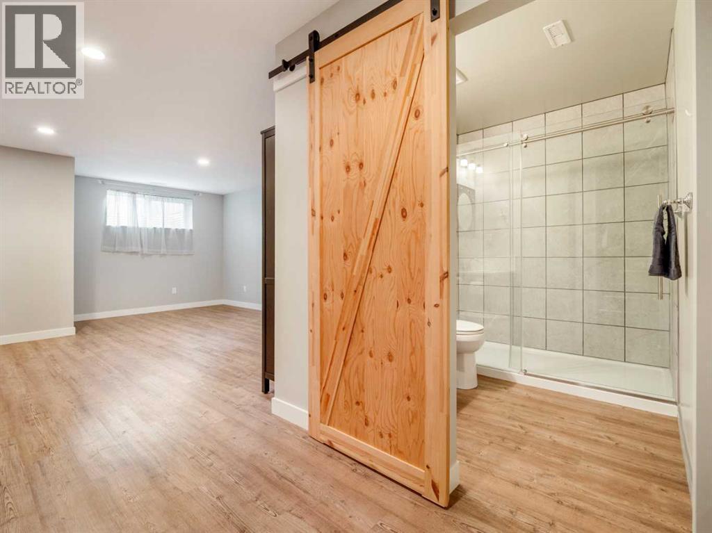 166 Crocus Terrace W, Lethbridge, AB - Indoor Photo Showing Other Room