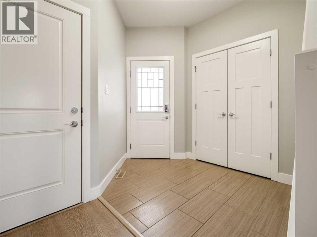 166 Crocus Terrace W, Lethbridge, AB - Indoor Photo Showing Other Room