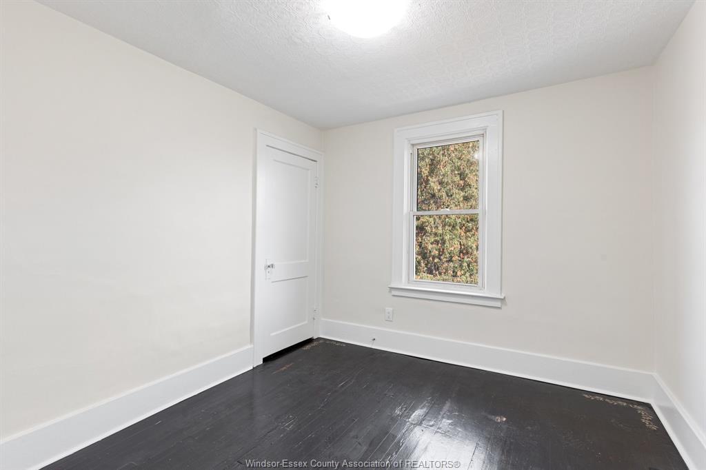 1402 Pierre, Windsor, ON