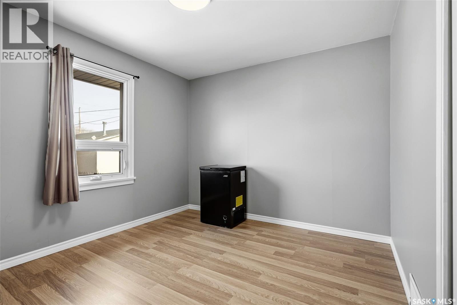 4124 4Th Avenue, Regina, SK - Indoor Photo Showing Other Room