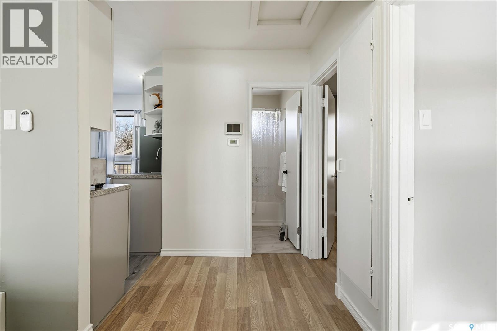 4124 4Th Avenue, Regina, SK - Indoor Photo Showing Other Room