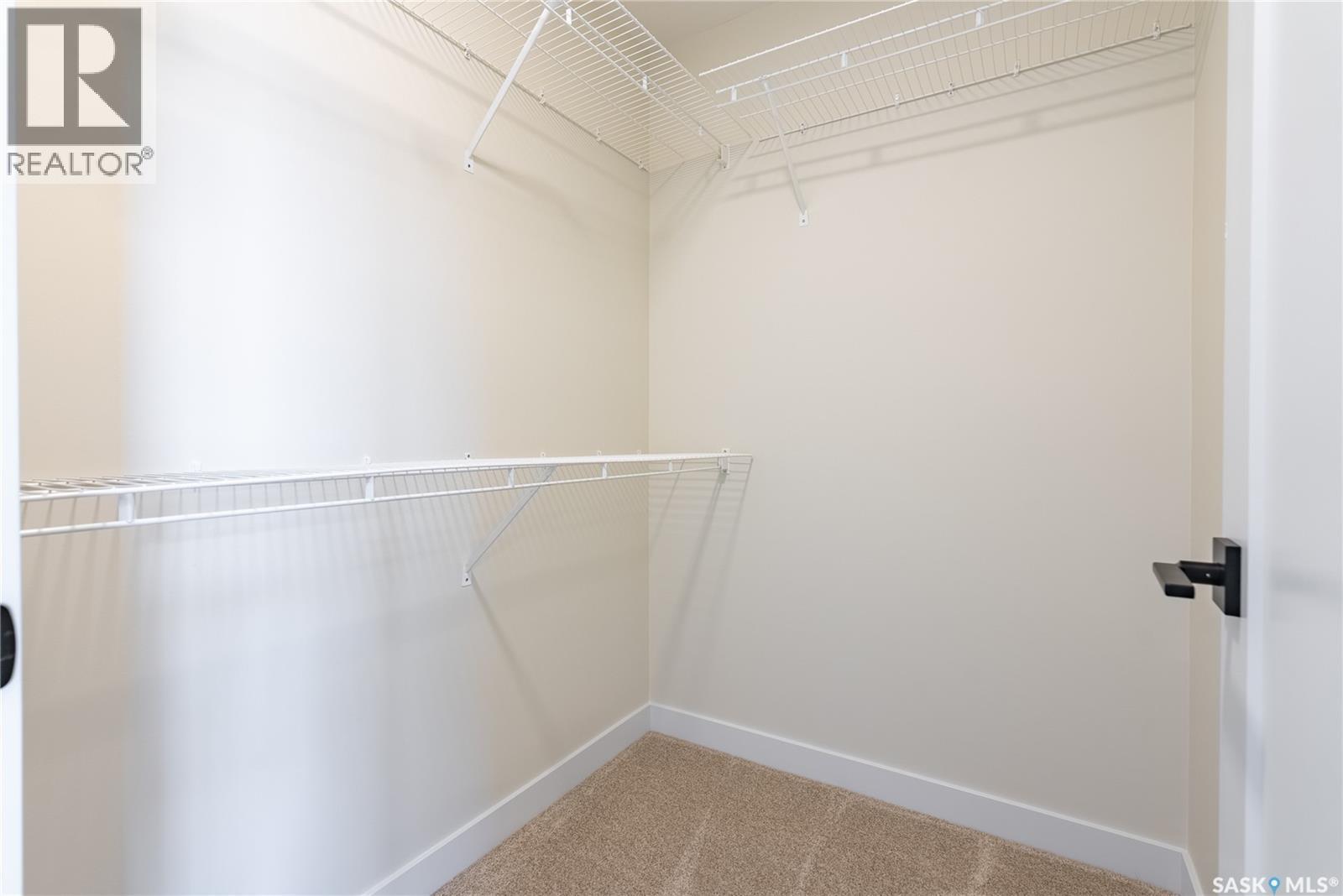 70 Taskamanwa Terrace, Saskatoon, SK - Indoor With Storage