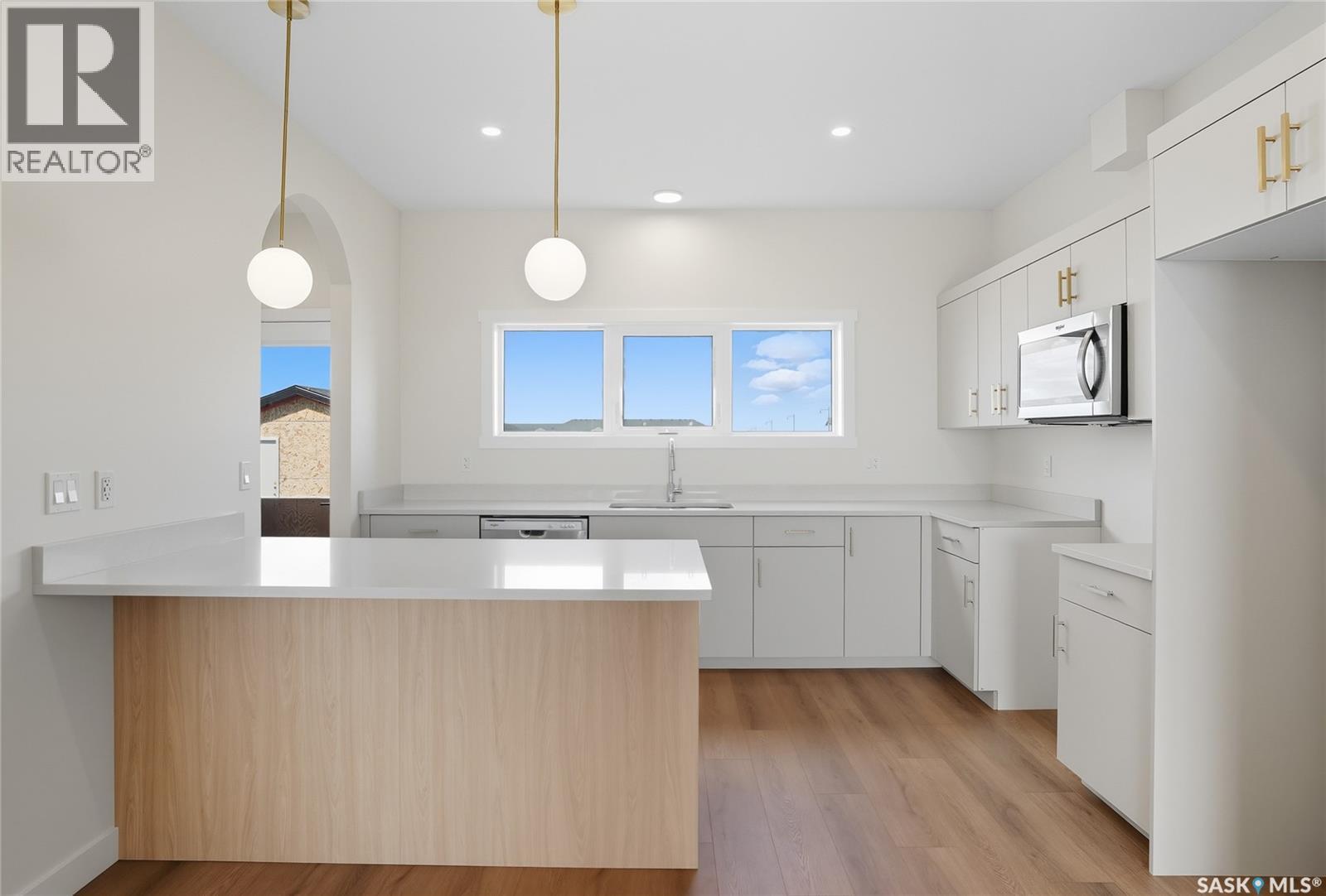 70 Taskamanwa Terrace, Saskatoon, SK - Indoor