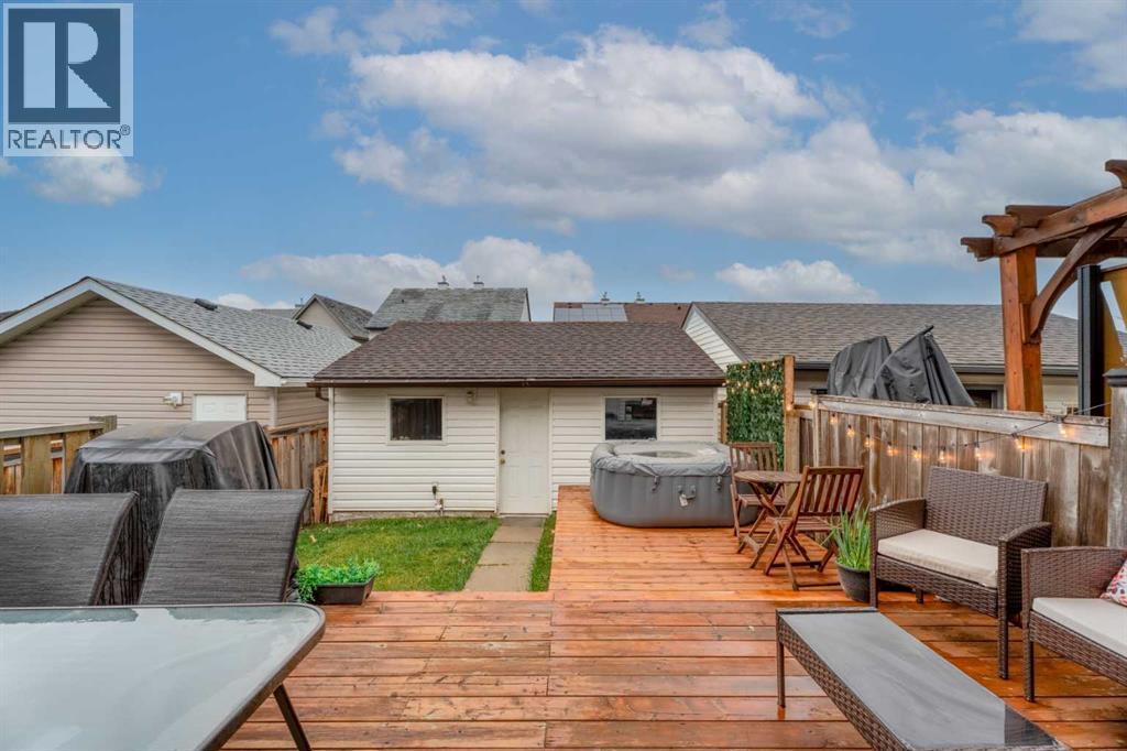 242 Elgin Place Se, Calgary, AB - Outdoor With Deck Patio Veranda With Exterior