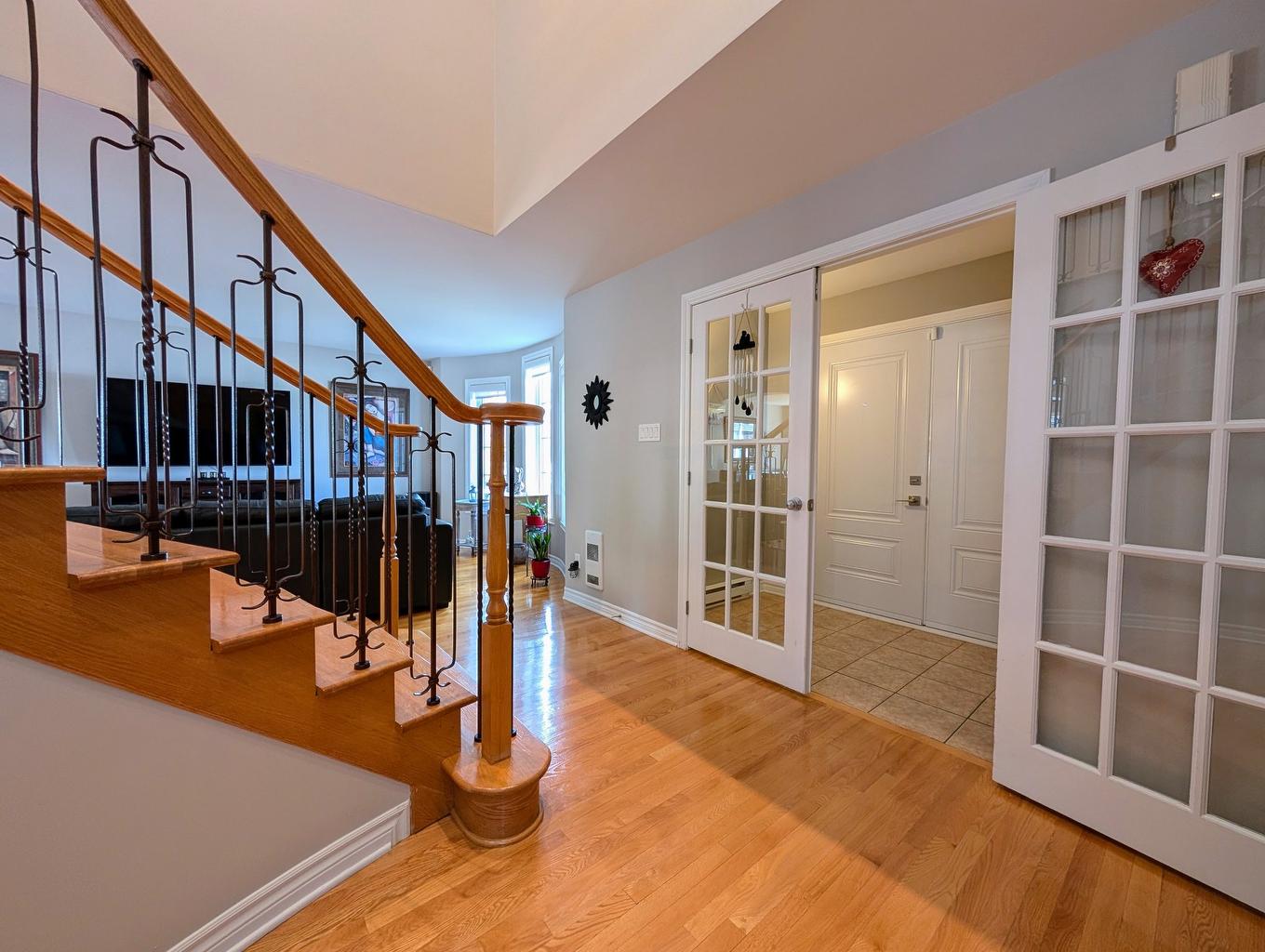 Entrée extérieure - 10536 Rue Thomas-Paine, Montréal (Rivière-Des-Prairies/Pointe-Aux-Trembles), QC - Indoor Photo Showing Other Room