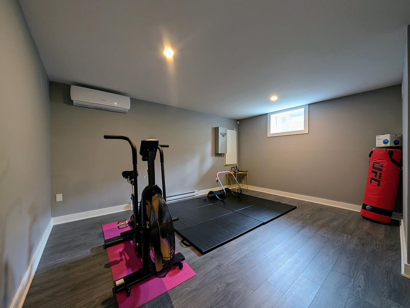 Bureau - 10536 Rue Thomas-Paine, Montréal (Rivière-Des-Prairies/Pointe-Aux-Trembles), QC - Indoor