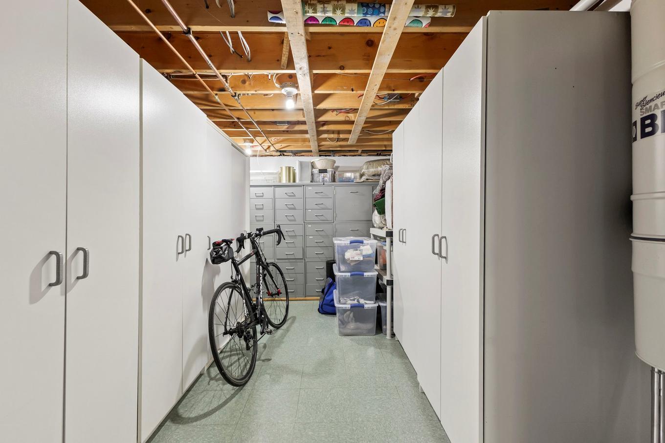 Autre - 349 Rue Aumais, Sainte-Anne-De-Bellevue, QC - Indoor Photo Showing Other Room