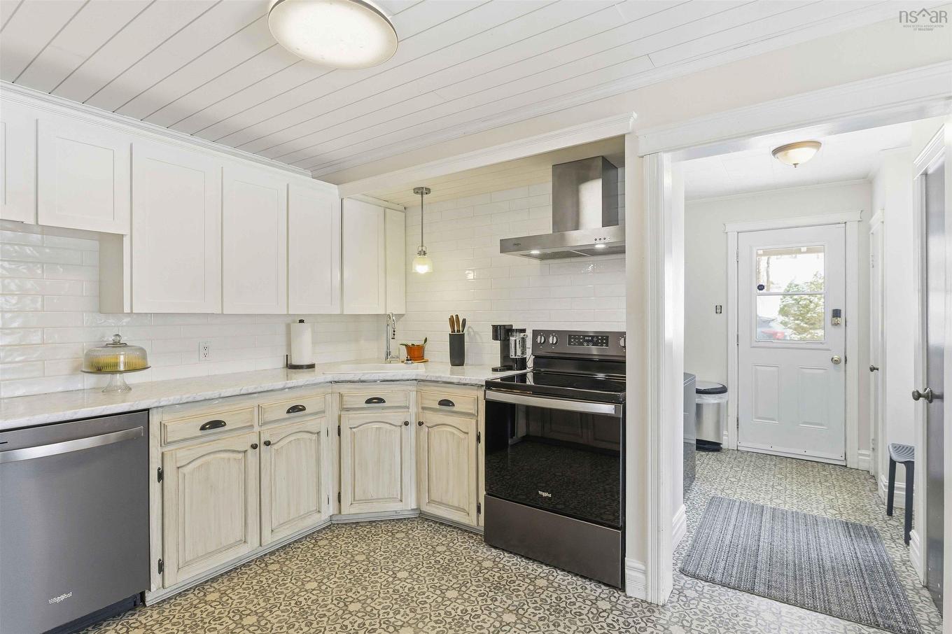 722 Highway 1, Hebron, NS