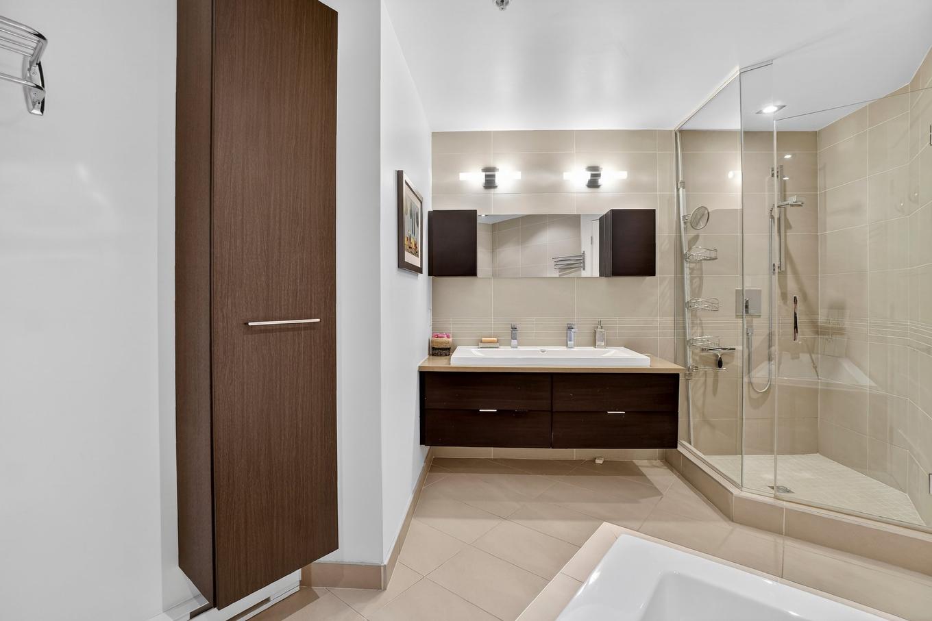 Salle de bains - 813-100 Rue André-Prévost, Montréal (Verdun/Île-Des-Soeurs), QC - Indoor Photo Showing Bathroom