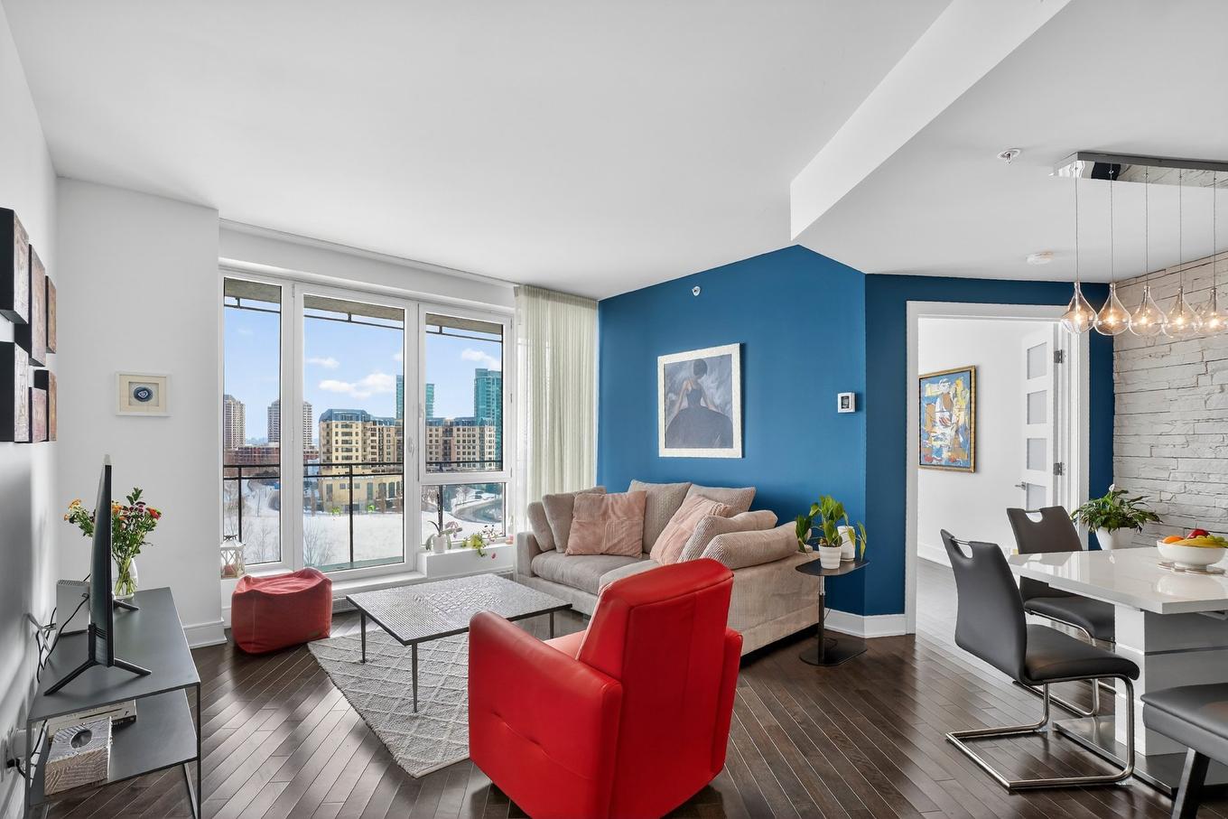 Salon - 813-100 Rue André-Prévost, Montréal (Verdun/Île-Des-Soeurs), QC - Indoor Photo Showing Living Room