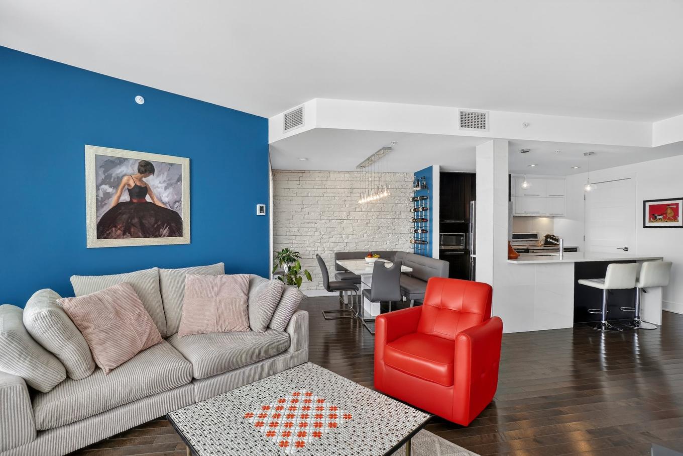 Salon - 813-100 Rue André-Prévost, Montréal (Verdun/Île-Des-Soeurs), QC - Indoor Photo Showing Living Room