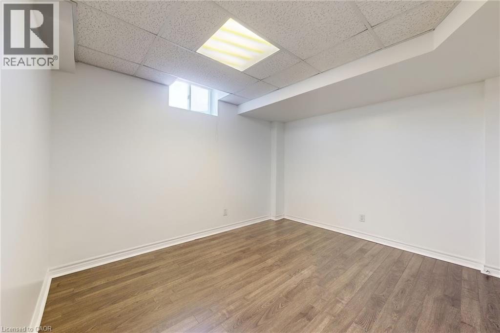 6509 Valiant Heights, Mississauga, ON - Indoor