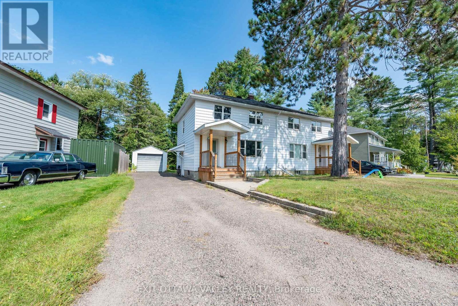 6 Faraday Crescent, Deep River, ON - Outdoor