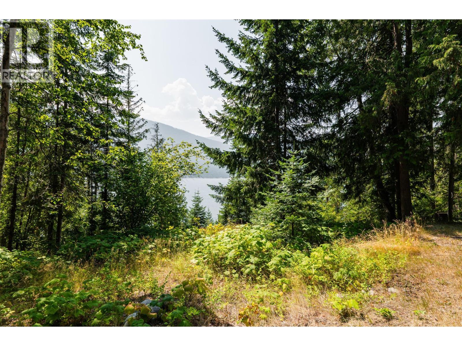 6814 Marian Lane, Nelson, BC