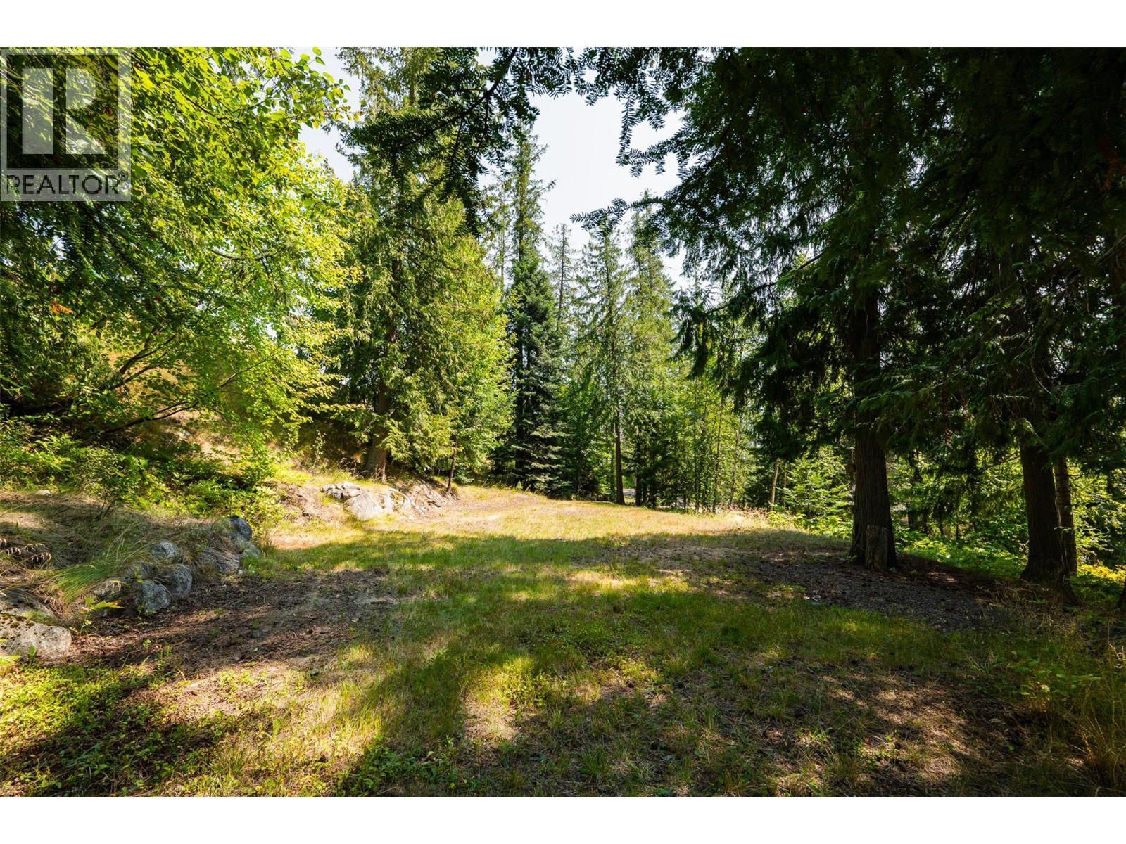 6814 Marian Lane, Nelson, BC