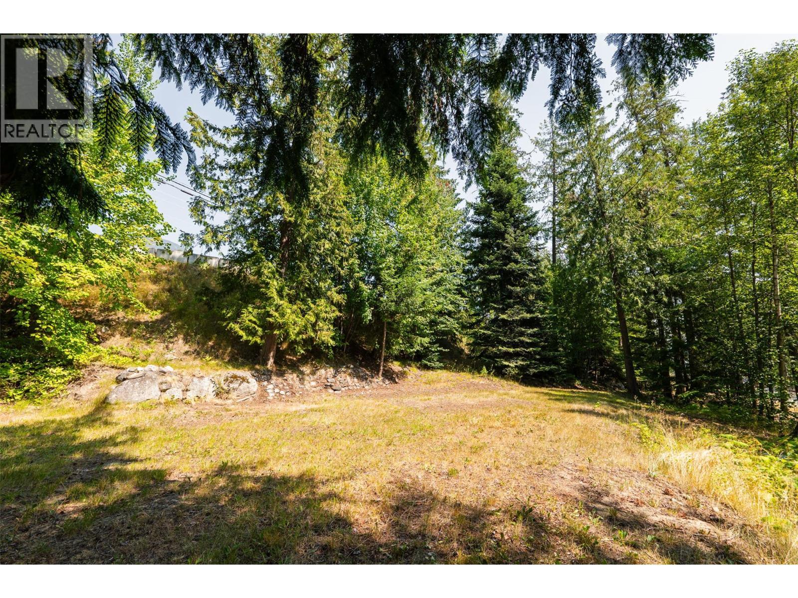 6814 Marian Lane, Nelson, BC