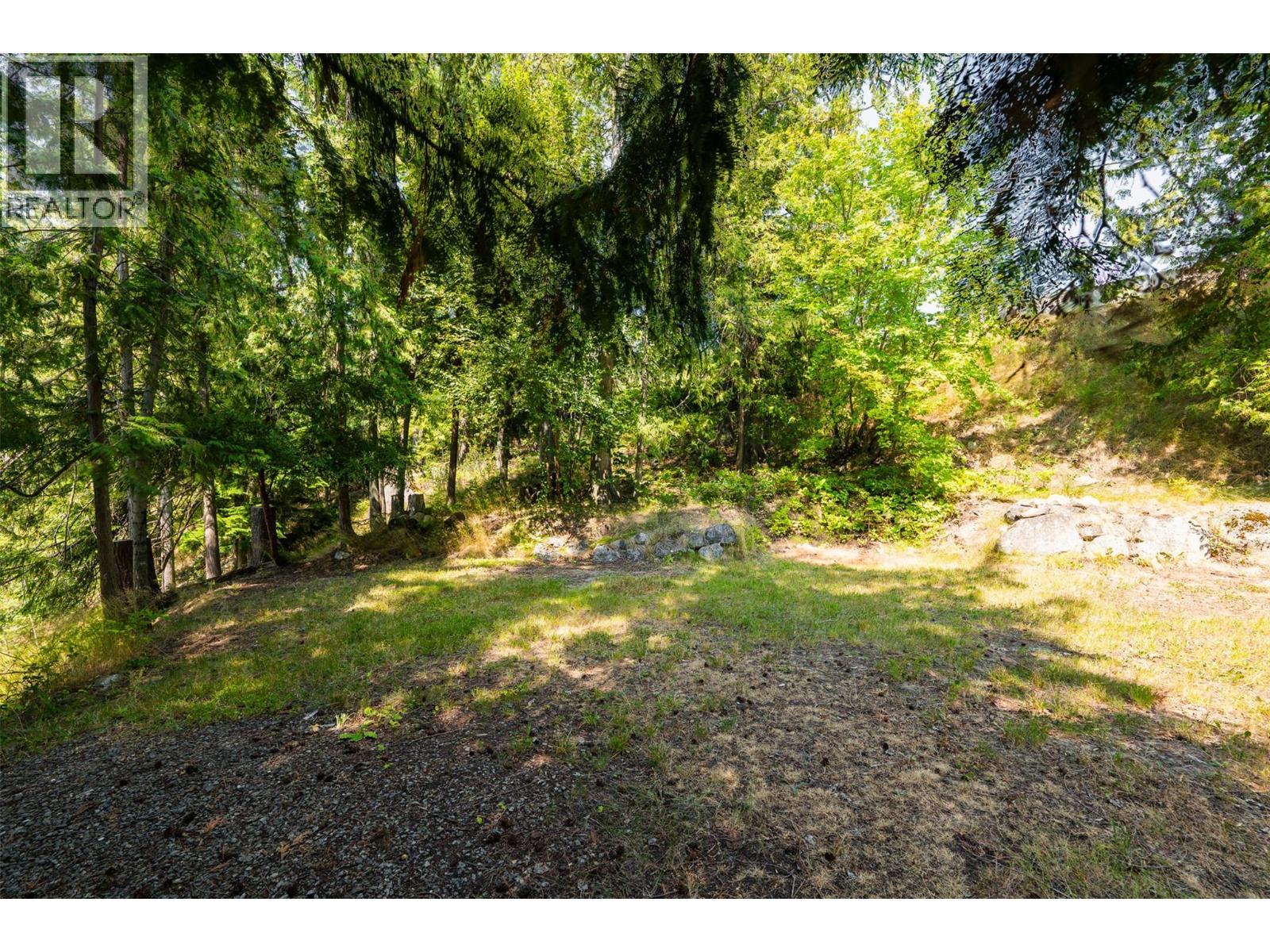 6814 Marian Lane, Nelson, BC