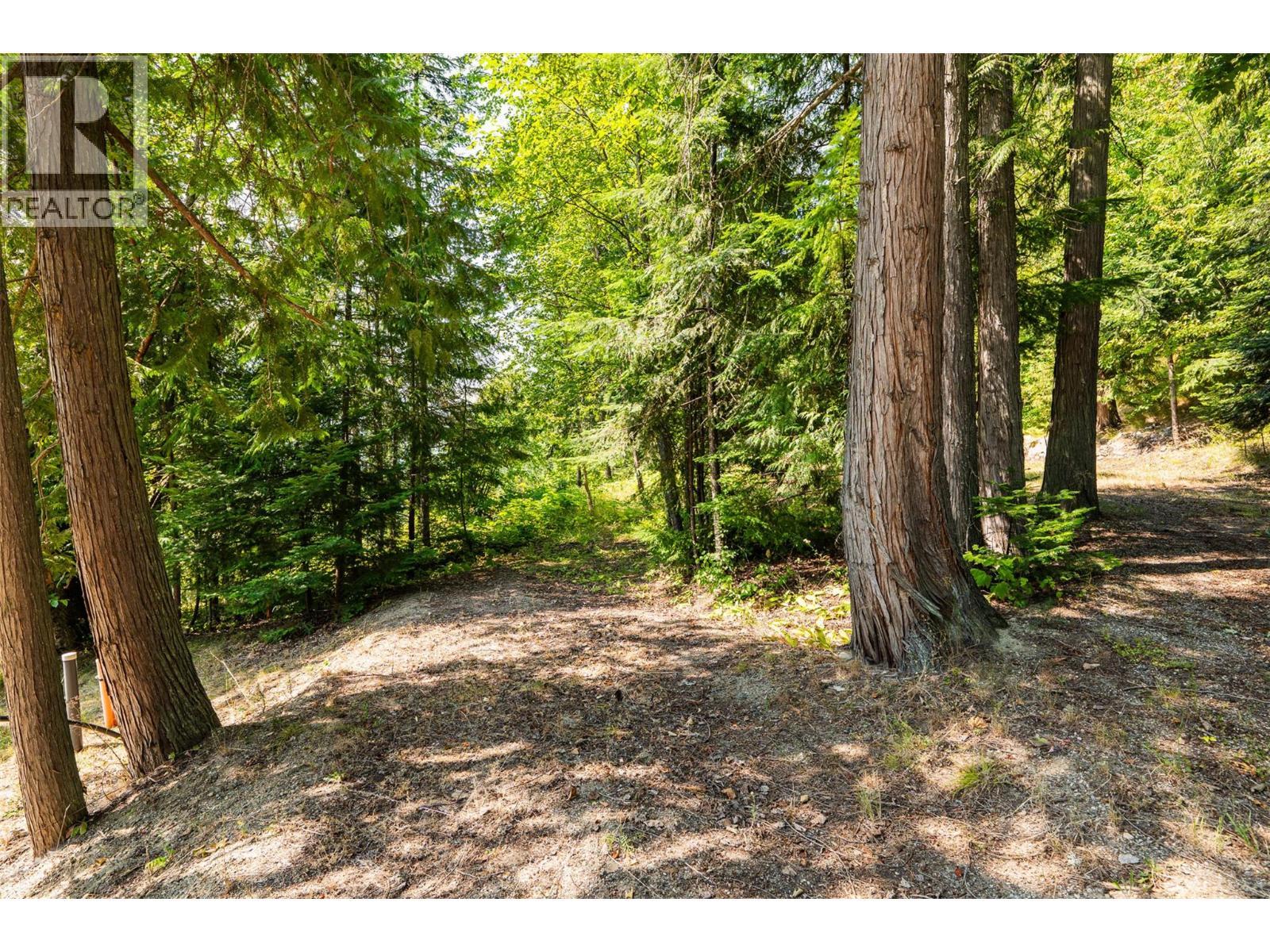 6814 Marian Lane, Nelson, BC