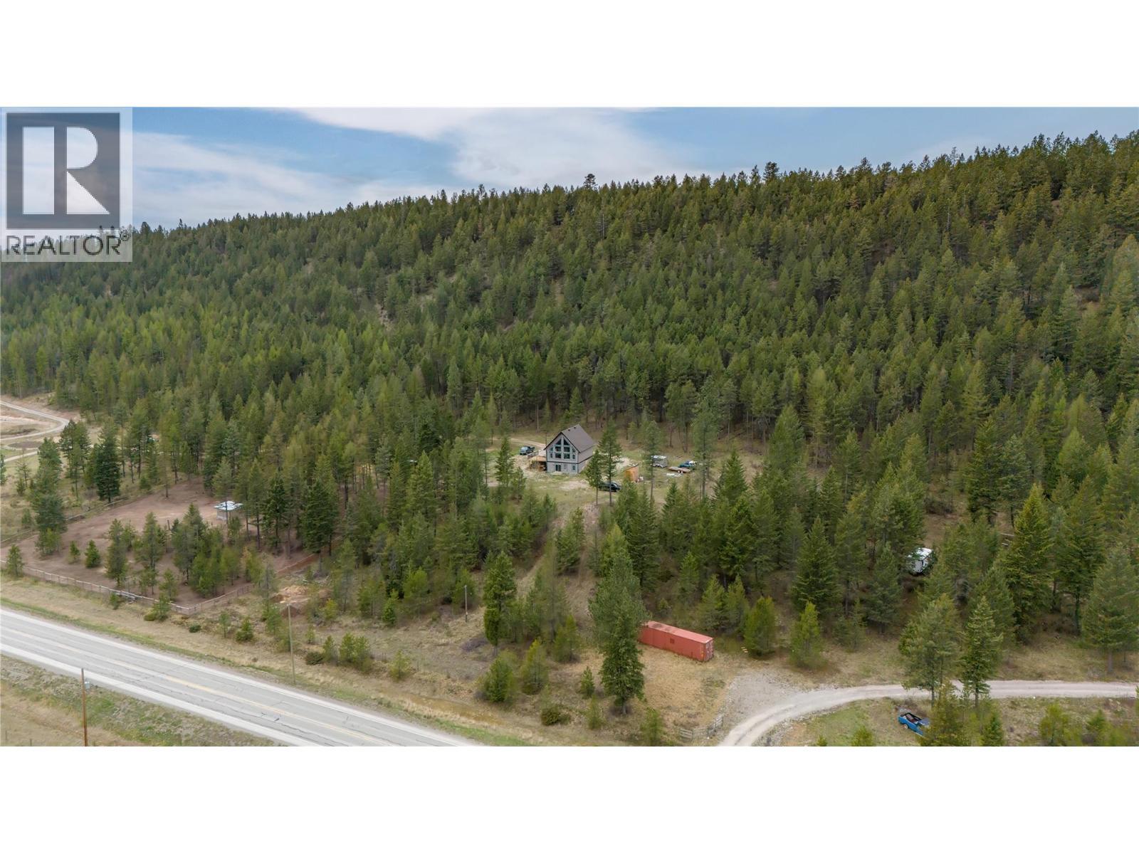 4165 93 Highway, Grasmere, BC - Outdoor With View