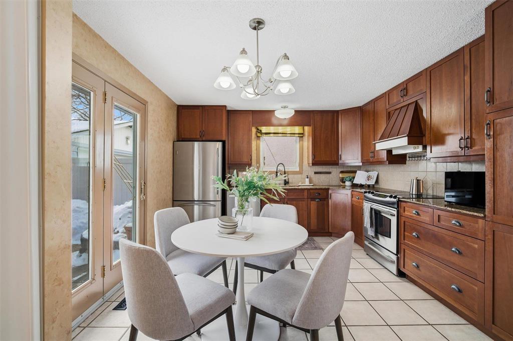 3 Golden Willow Crescent, Winnipeg, MB - Indoor
