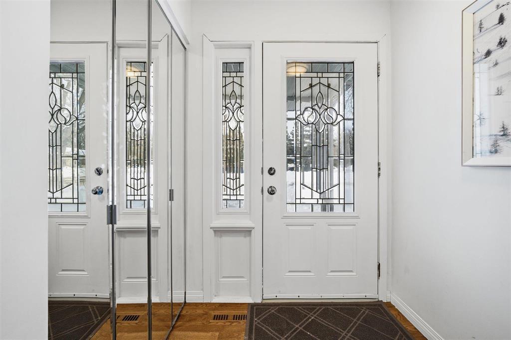 3 Golden Willow Crescent, Winnipeg, MB - Indoor Photo Showing Other Room