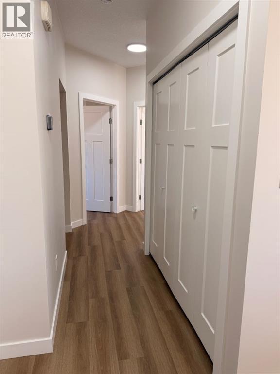 4834 62 Avenue, Taber, AB - Indoor Photo Showing Other Room