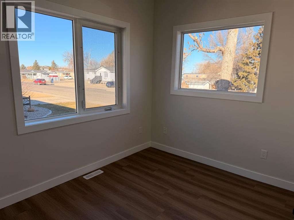 4834 62 Avenue, Taber, AB - Indoor Photo Showing Other Room