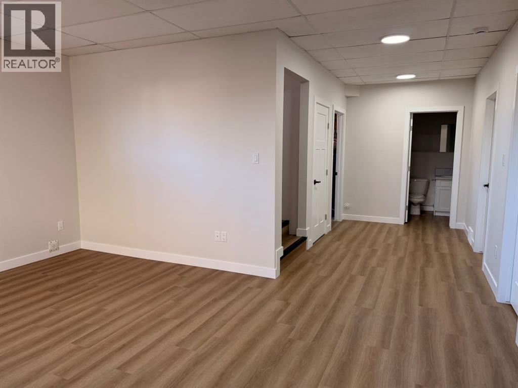 4834 62 Avenue, Taber, AB - Indoor Photo Showing Other Room