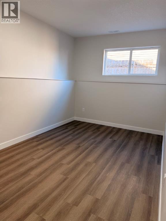 4834 62 Avenue, Taber, AB - Indoor Photo Showing Other Room