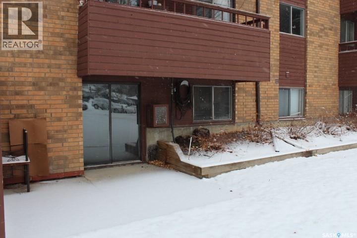 104 802D Kingsmere Boulevard, Saskatoon, SK - Outdoor With Exterior