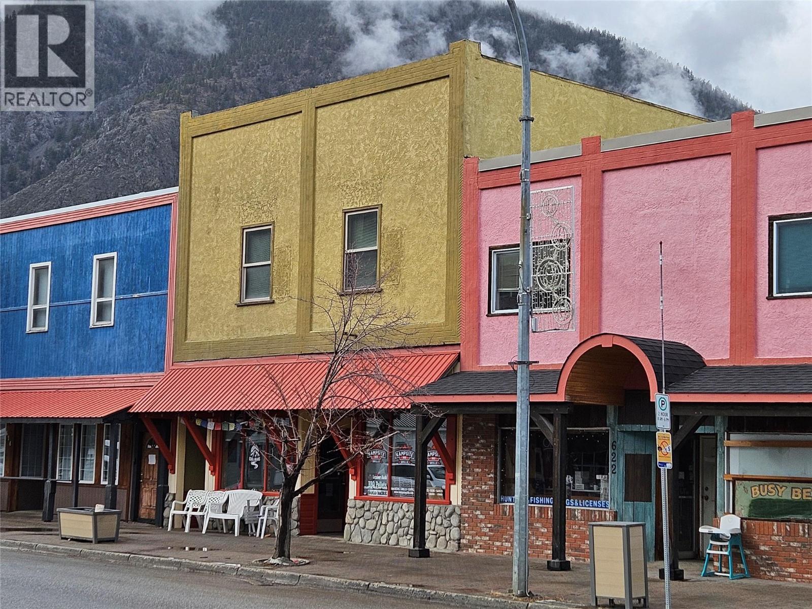 618 7Th Avenue, Keremeos, BC - Outdoor